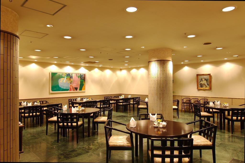 Okayama Royal Hotel Exterior photo